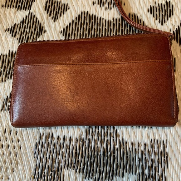 Elegant Brown Leather Wristlet - Picture 1 of 7